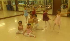 ５月１６日（木）ルビークラス、ジュニアヒップホップ（追加レッスン）、ポアント中級