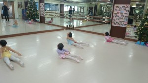 12月9日火曜ルビーＡ（3才～6才・クラシックバレエ・読み聞かせ・お話創り）