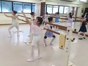 ２月７日土曜サファイアクラス（６～９才クラシックバレエ）