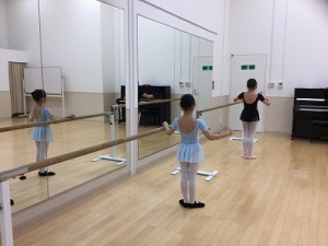 2月23日イオンカルチャークラブ東雲店　杉もとみな子の「ミントクラス」