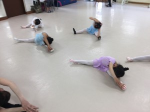 4月28日火曜ルビーＡクラス（3歳～6歳・クラシックバレエ・歌・読み聞かせ・お話創り）