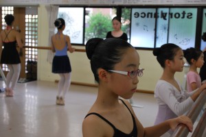 5月30日土曜エメラルド＆ガーネットクラス（小学4年生～中学3年生・クラシックバレエ）