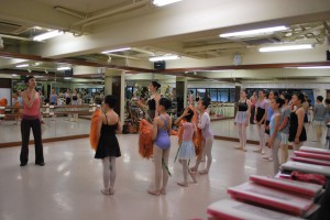 5月30日土曜追加レッスン（バレエ・魔女）