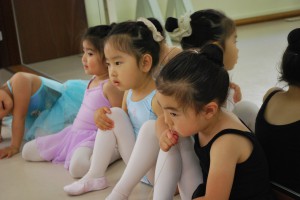 6月4日木曜ルビークラス（3～6歳クラシックバレエ）