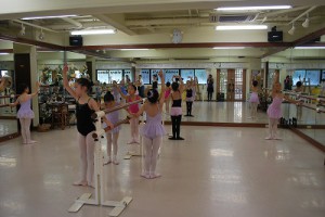 7月11日土曜サファイアクラス（６～９才クラシックバレエ）