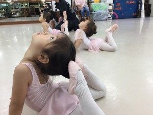 7月9日木曜パールクラス（２才・３才バレエ、歌、読み聞かせ、お話作り）