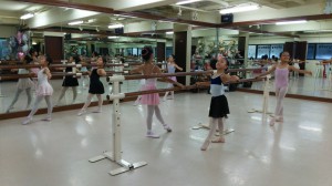 8月19日水曜サファイアクラス（小学1年生～3年生・クラシックバレエ）