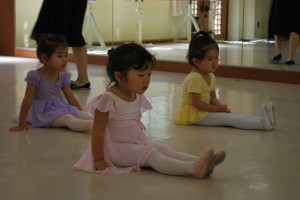 10月3日土曜パールクラス（2才～3才・クラシックバレエ・歌・読み聞かせ・お話創り）