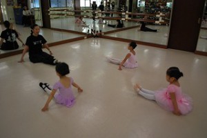 10月27日火曜ルビーAクラス（3才～6才・クラシックバレエ・歌・読み聞かせ・お話創り）