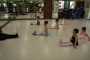 10月20日火曜Ａルビークラス（3才～6才・クラシックバレエ・歌・読み聞かせ・お話創り）