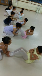 10月21日水曜サファイアクラス（小学1年生～3年生・クラシックバレエ）