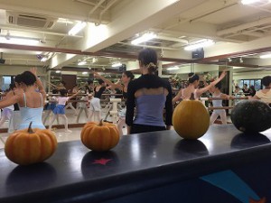 10月17日土曜エメラルド＆ガーネットクラス（９～１５才クラシックバレエ）