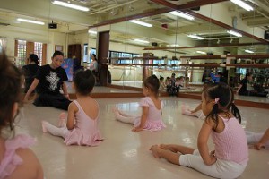 11月5日木曜パール（２～３才・クラシックバレエ・歌・読み聞かせ・お話創り）