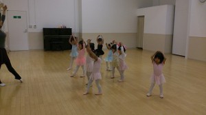 12月21日イオンカルチャークラブ東雲店「ベビーAクラス」