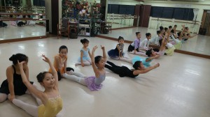 12月16日水曜サファイアクラス（小学1年生～3年生・クラシックバレエ）