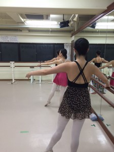 12月7日月曜ガーネット&ダイアモンド（クラシックバレエ・中学生以上）