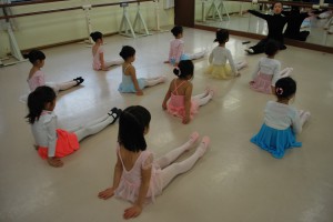 1月21日木曜ルビー（3才～6才・クラシックバレエ・歌・読み聞かせ・お話づくり）