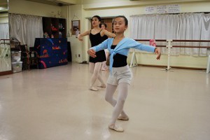 2月22日月曜ガーネット&ダイアモンド（中学生以上・クラシックバレエ）