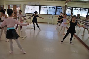 2月27日土曜サファイアクラス（６～９才クラシックバレエ）