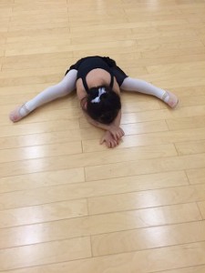 3月21日イオンカルチャークラブ東雲店「ベビーBクラス」（２才，３才バレエ・歌・読み聞かせ・お話づくり）