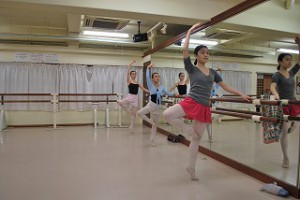 2月29日月曜ガーネット&ダイアモンド（中学生以上・クラシックバレエ）