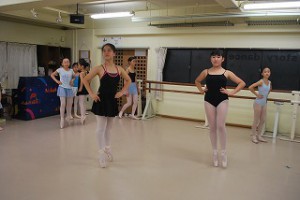 4月27日水曜ポワント入門・初級