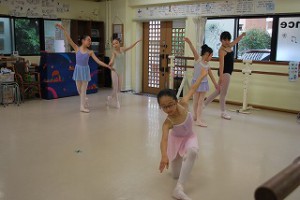 5月28日土曜エメラルド＆ガーネットクラス（小学4年生～中学3年生・クラシックバレエ）