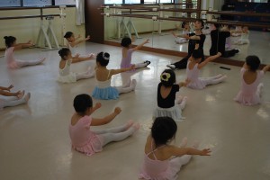 4月26日火曜ルビーＡクラス（3～6才・クラシックバレエ・歌・読み聞かせ・お話創り）