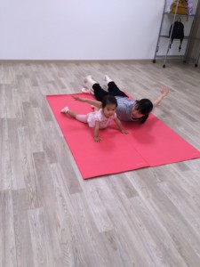 6月16日葛西カルチャークラブママと一緒に英語で親子バレエ