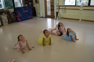 Jun. 10th (Fri.)English Ruby Class～（ClasicBallet） 6月10日金曜英語ルビークラス（クラシックバレエ）