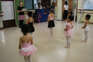 7月26日火曜ルビーＡクラス（3～6才バレエ・歌・読み聞かせ・お話しづくり）