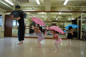 8月6日土曜パールクラス（２才、３才バレエ・歌・読み聞かせ・お話しづくり）