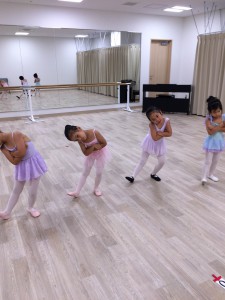 7月28日イオンカルチャークラブ葛西店「ストロベリークラス」（3~6才バレエ・歌・読み聞かせお話しづくり）