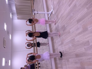 8月25日イオンカルチャークラブ葛西店「ストロベリークラス」（３～６才バレエ・歌・読み聞かせ・お話しづくり）