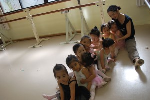 10月27日木曜パールクラス（２才、３才バレエ・歌・読み聞かせ・お話しづくり）