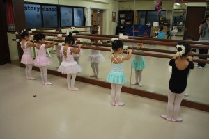 10月4日火曜ルビーBクラス（3～6才バレエ、歌、読み聞かせ、お話しづくり）