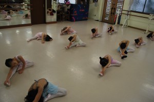 11月15日火曜ルビーAクラス（3～6才バレエ・歌・読み聞かせ・お話しづくり）