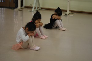 11月24日木曜パールクラス（２才、３才バレエ・歌・読み聞かせ・お話しづくり）