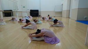 11月14日イオンカルチャークラブ東雲店「ストロベリーAクラス」（3～6才バレエ・歌・読み聞かせ・お話しづくり）