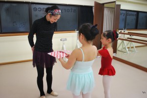 12月14日水曜サファイアクラス（小学1年生～3年生・クラシックバレエ）