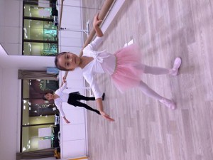 12月21日イオンカルチャークラブ葛西店ミントクラス（小学生クラシックバレエ）