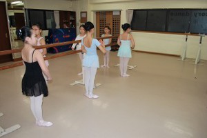 1月11日水曜サファイアクラス（小学1年生～3年生・クラシックバレエ）