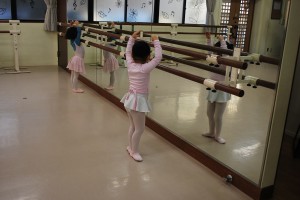 January　6th　（Fri．）　English Ruby Class（金曜英語ルビークラス・3～6才・クラシックバレエ・歌・お話創り・読み聞かせ）