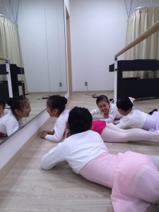 1月12日イオンカルチャークラブ葛西店「ストロベリークラス」（3~6才バレエ・歌・読み聞かせお話しづくり）