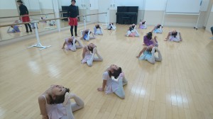 2月13日イオンカルチャークラブ東雲店「ストロベリーAクラス」（3～6才バレエ・歌・読み聞かせ・お話しづくり）