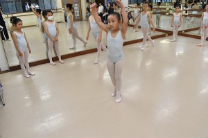 5月20日月曜サファイアクラス(6~9歳クラシックバレエ）